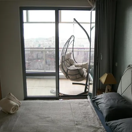 Apartamento Large Luxury Flat With Terrace 1+1 / Maslak 1453 Istambul
