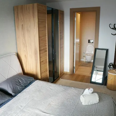 Large Luxury Flat With Terrace 1+1 / Maslak 1453 Apartamento