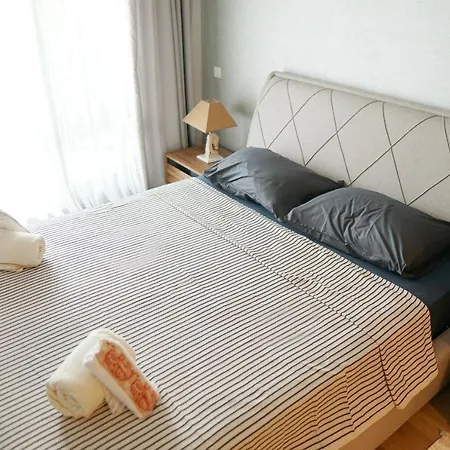 Large Luxury Flat With Terrace 1+1 / Maslak 1453 *